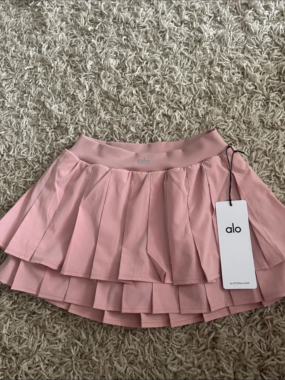 ALO Yoga Vintage Pink Pleated Skater Skirt Small